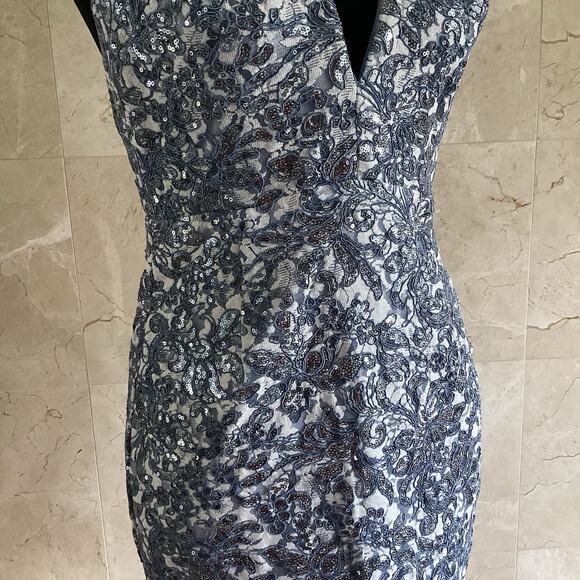 SHO by Tadashi Shoji Lara Sequin Lace Mini Dress 0 Blue Deep V Halter Cocktail - Picture 7 of 14